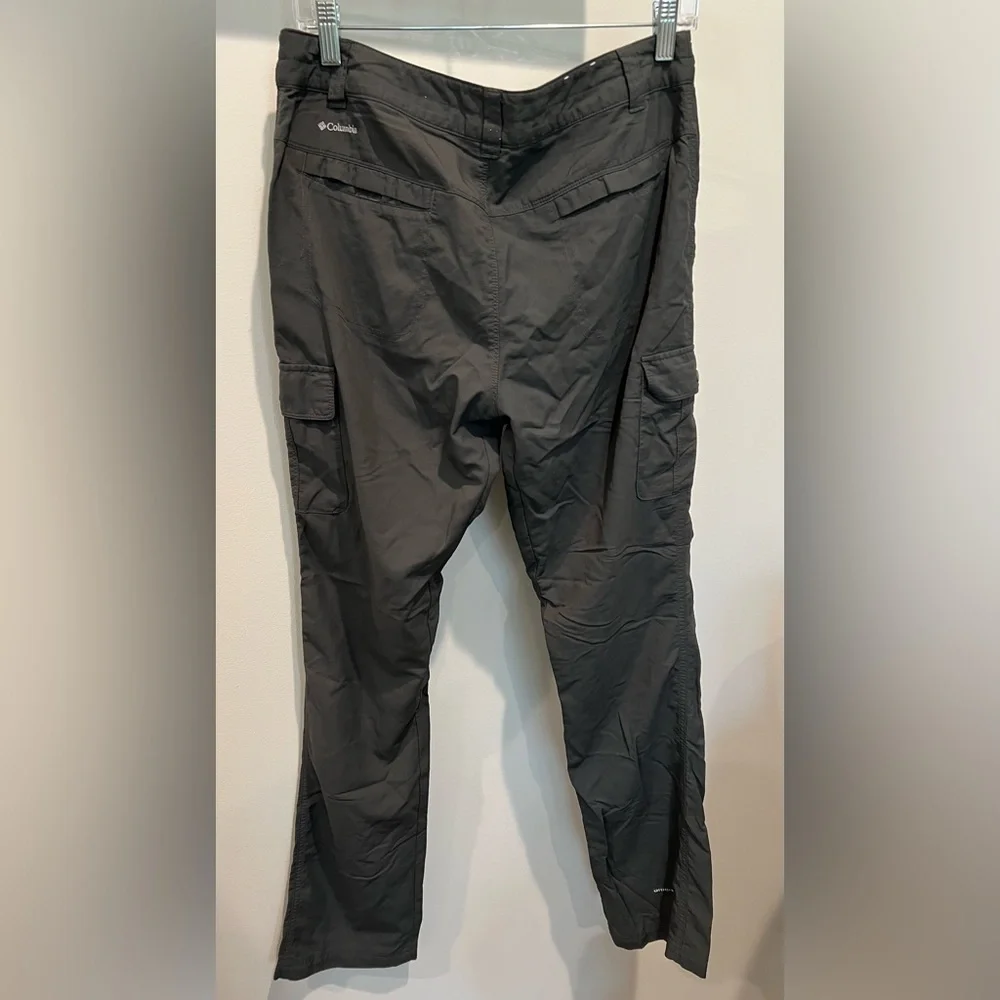 Women’s Columbia Omni-Wick Advanced Repellent Gray Cargo Activewear Pants - Picture 5 of 13